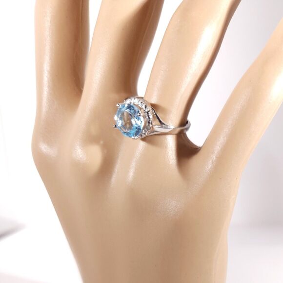 Sky Blue Topaz 2 Carats Ring Size 8 - Picture 9 of 11